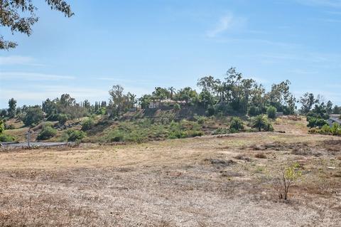900 La Rueda #181-041-01-00, Vista, CA 92084 photo 7