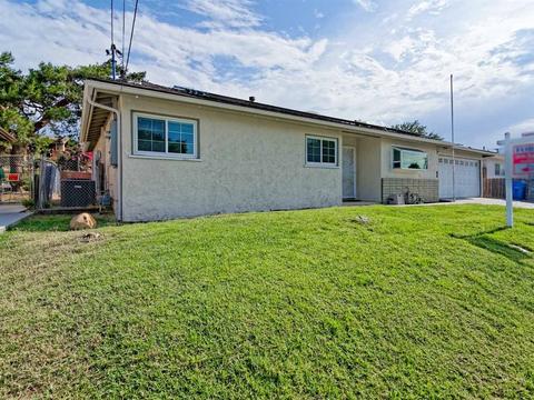9758 Abbeywood Rd, Santee, CA 92071 photo 2