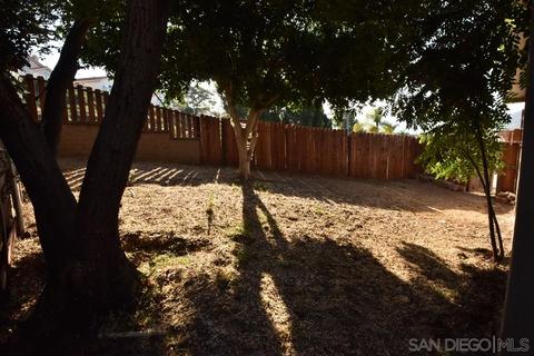 914 Luther Dr, Spring Valley, CA 91977 photo 18