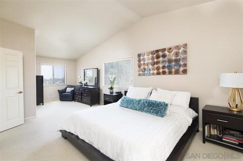 7974 Lemon Cir, La Mesa, CA 91941 photo 16