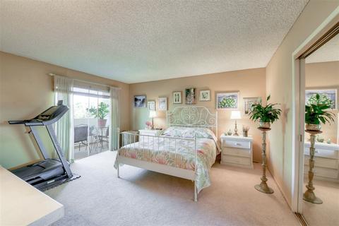 806 E 4th #11, Escondido, CA 92025 photo 16