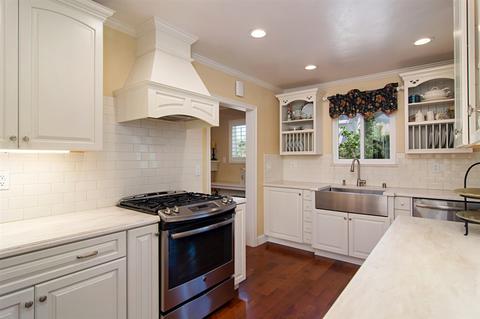 5575 Lesa Rd, La Mesa, CA 91942 photo 6