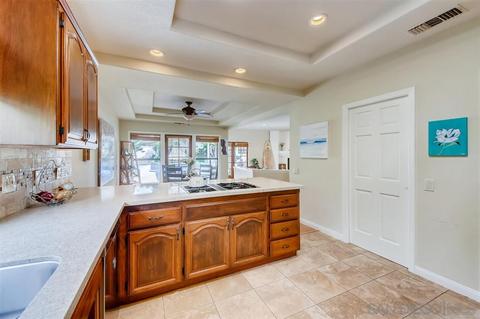 2772 Secret Lake Ln, Fallbrook, CA 92028 photo 10