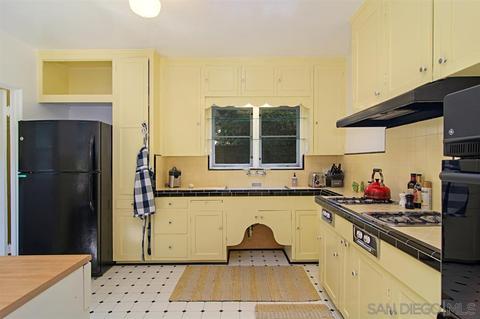 350 D Ave, Coronado, CA 92118 photo 7