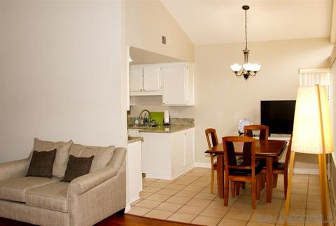1748 Hill Top Ln, Encinitas, CA 92024 photo 3