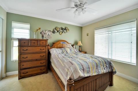 10394 Valley Waters Dr, Spring Valley, CA 91978 photo 17