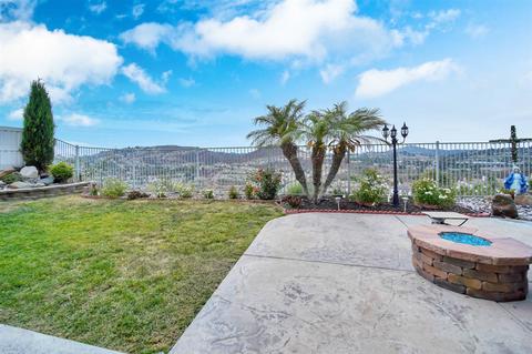 10394 Valley Waters Dr, Spring Valley, CA 91978 photo 23
