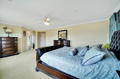 10394 Valley Waters Dr, Spring Valley, CA 91978 photo 14