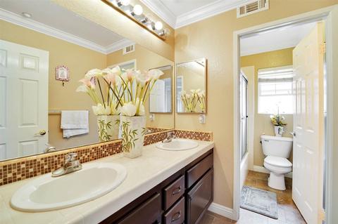 10394 Valley Waters Dr, Spring Valley, CA 91978 photo 19