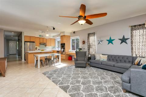 2308 Citron Pl, Escondido, CA 92027 photo 9