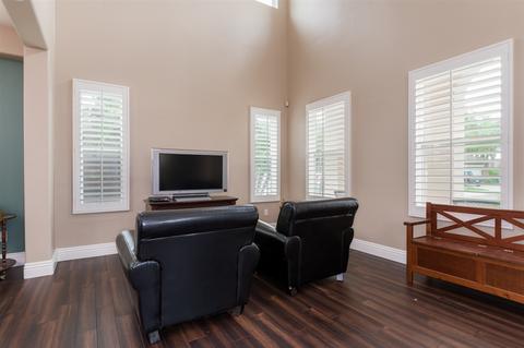 3557 Sand Ct, Carlsbad, CA 92010 photo 3