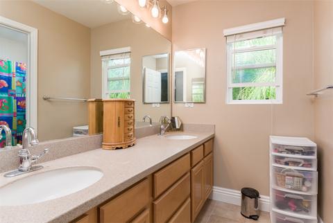 3557 Sand Ct, Carlsbad, CA 92010 photo 17