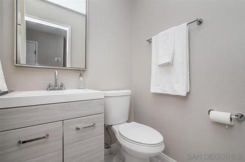 3661 Harbor View Way, Oceanside, CA 92056 photo 7