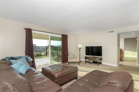 7750 Highgate Ln, La Mesa, CA 91942 photo 13