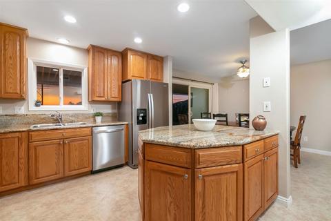 7750 Highgate Ln, La Mesa, CA 91942 photo 14