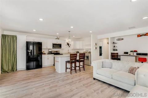 8784 Wahl St, Santee, CA 92071 photo 4