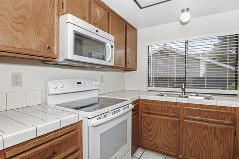 3517 Windsor Rd, Oceanside, CA 92056 photo 9