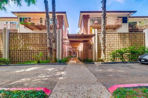 2610 Torrey Pines Rd #D35, La Jolla, CA 92037 photo 2