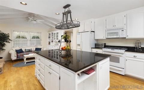 5530 Beaumont Ave, La Jolla, CA 92037 photo 7