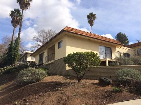 725 E 4th Ave #C, Escondido, CA 92025 photo 1