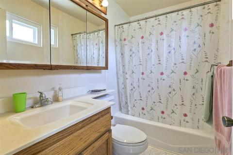 12923 Standish Dr, Poway, CA 92064 photo 18