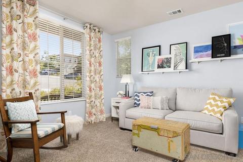 1077 Primrose Ln, Encinitas, CA 92024 photo 4