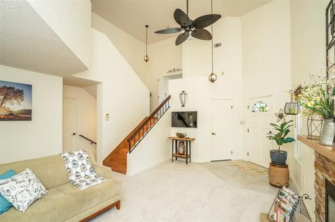 10501 Flora Azalea Ct, Santee, CA 92071 photo 3