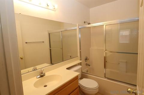 3932 Alipaz Ct, Oceanside, CA 92058 photo 18