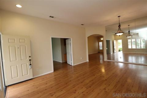 3932 Alipaz Ct, Oceanside, CA 92058 photo 5