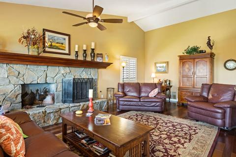 1421 Buckskin Dr, Escondido, CA 92029 photo 10