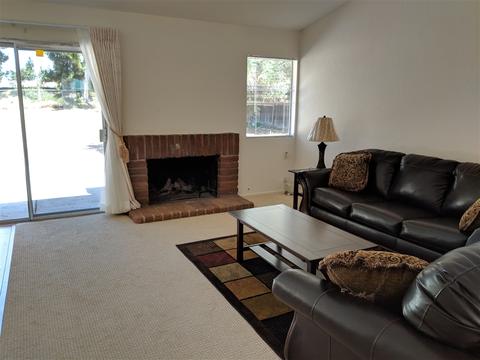 3022 Segovia Way, Carlsbad, CA 92009 photo 4