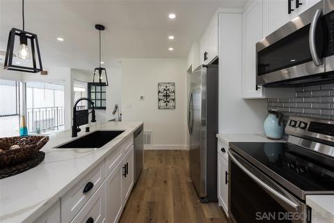 903 Olive Ave, Coronado, CA 92118 photo 6