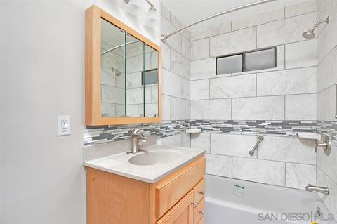 6045 Kelton Ave, La Mesa, CA 91942 photo 15