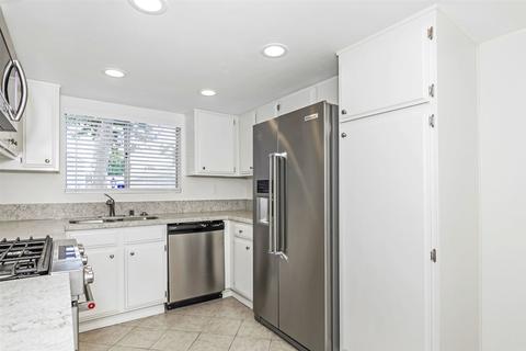 156 Mangano Cir, Encinitas, CA 92024 photo 5