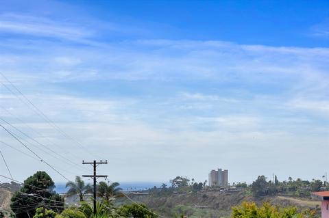 1324 Loretta, Oceanside, CA 92058 photo 2