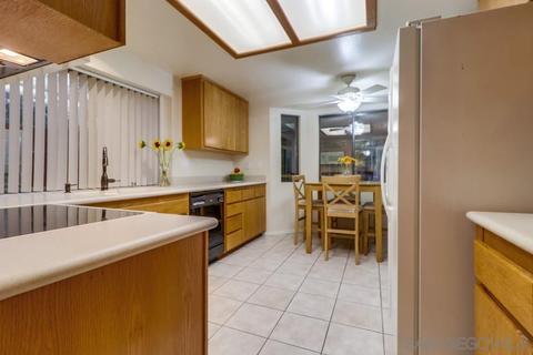 12765 Treeridge Ter, Poway, CA 92064 photo 10