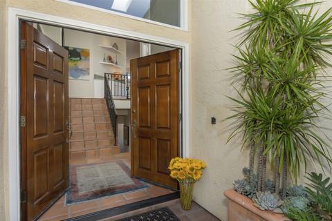 874 Cofair Ct, Solana Beach, CA 92075 photo 2