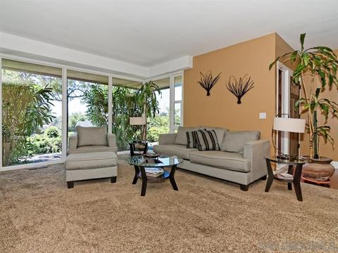 2330 Snead Dr, Oceanside, CA 92056 photo 4