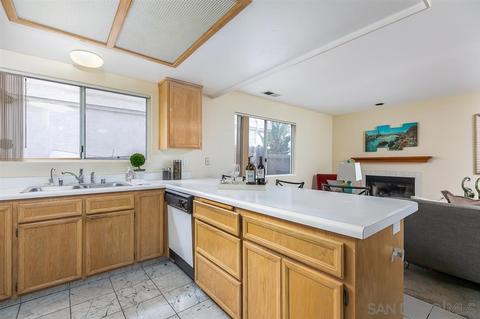 948 Emory St, Imperial Beach, CA 91932 photo 9