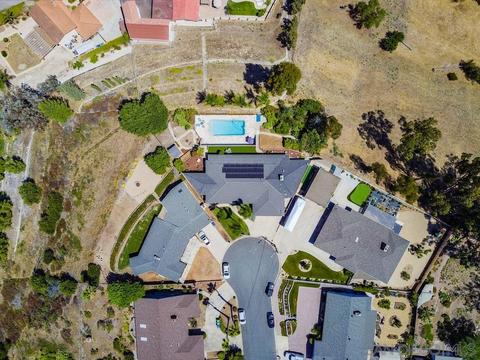 1370 Hillside Way, El Cajon, CA 92020 photo 3