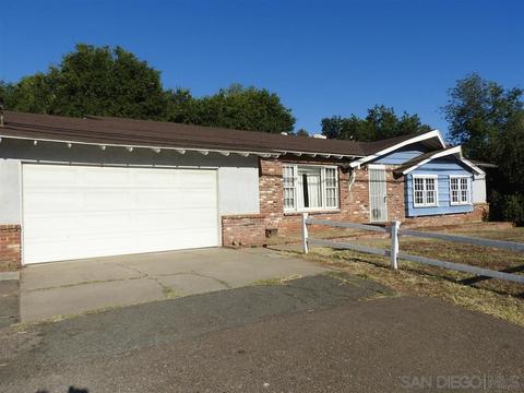 1687 N 2nd St, El Cajon, CA 92021 photo 2