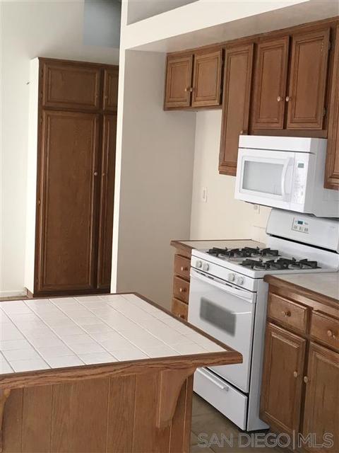 14489 Birchwood Dr, Hesperia, CA 92344 photo 4