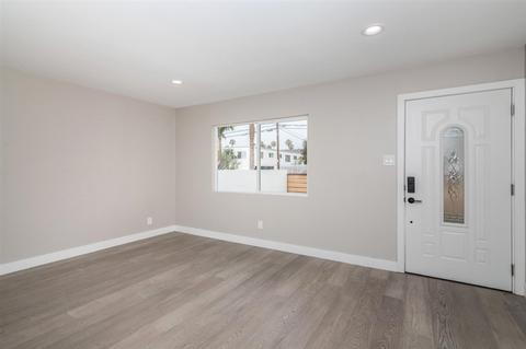 424 Grant St, Oceanside, CA 92054 photo 3