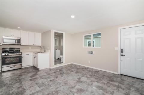 424 Grant St, Oceanside, CA 92054 photo 17
