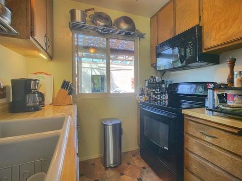 9436 Carlton Oaks Dr UNIT a, Santee, CA 92071 photo 6