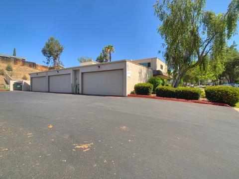 9436 Carlton Oaks Dr UNIT a, Santee, CA 92071 photo 12