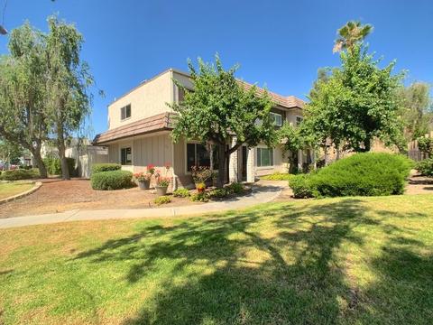 9436 Carlton Oaks Dr UNIT a, Santee, CA 92071 photo 1