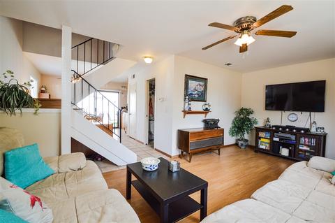9419 Carlton Oaks Dr #A, Santee, CA 92071 photo 2