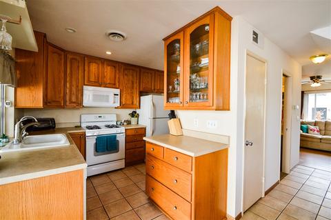 9419 Carlton Oaks Dr #A, Santee, CA 92071 photo 5