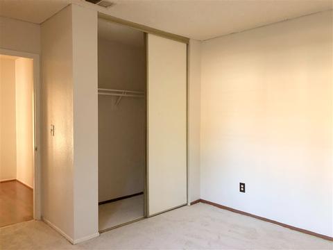 2471 Turnbridge Gln, Escondido, CA 92027 photo 16
